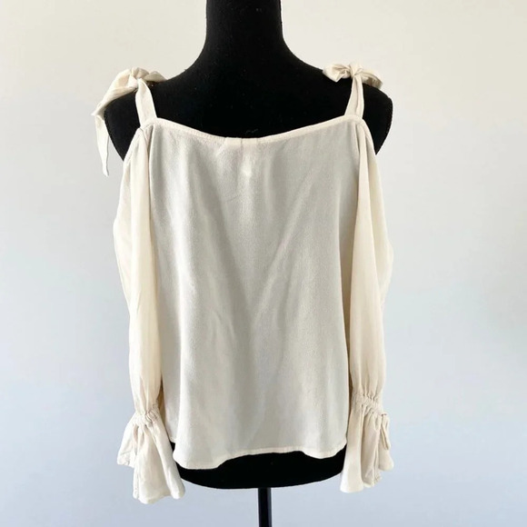 Others Follow Self Tie Cold  Shoulder Ruffle Sleeve Blouse - Picture 3 of 13